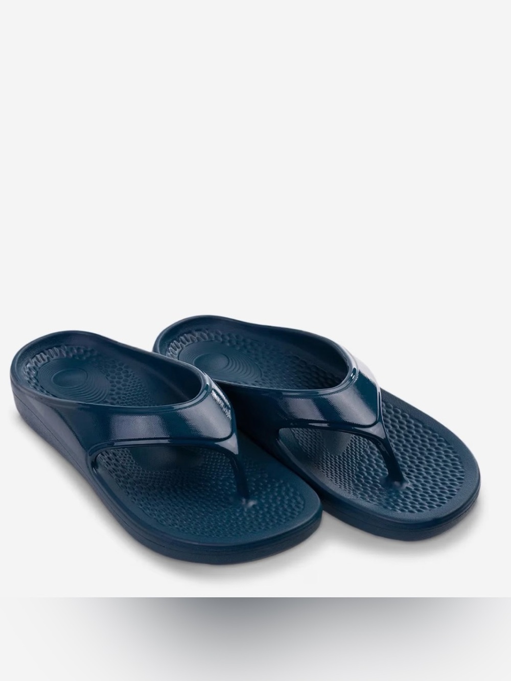 NWT REVITALIGN Women's Majolica Blue Thong Sandals